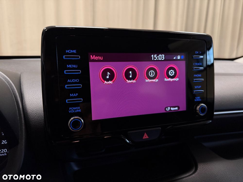 Toyota Yaris - 11