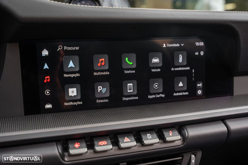 Porsche 911 (992) Carrera 4 GTS - 36