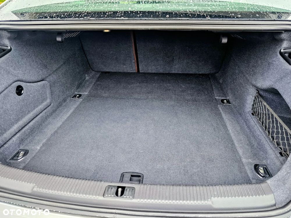 Audi A6 Limousine - 3