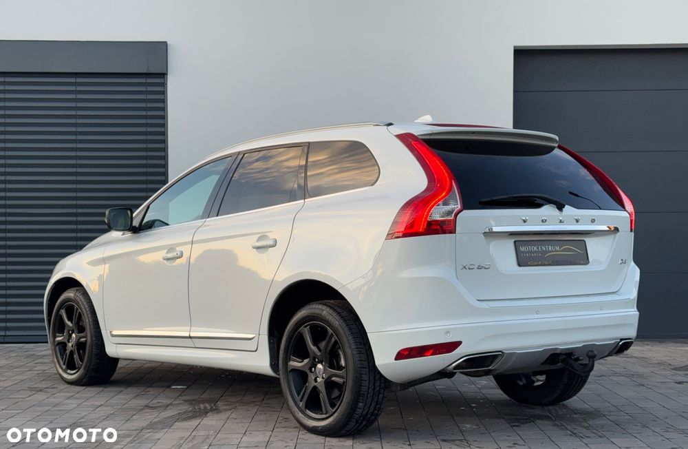 Volvo XC 60 D4 Geartronic Summum - 6