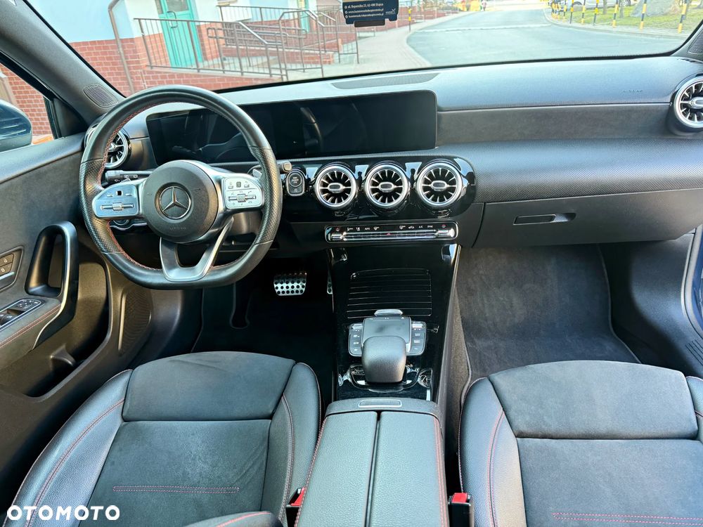 Mercedes-Benz Klasa A 180 7G-DCT AMG Line - 10