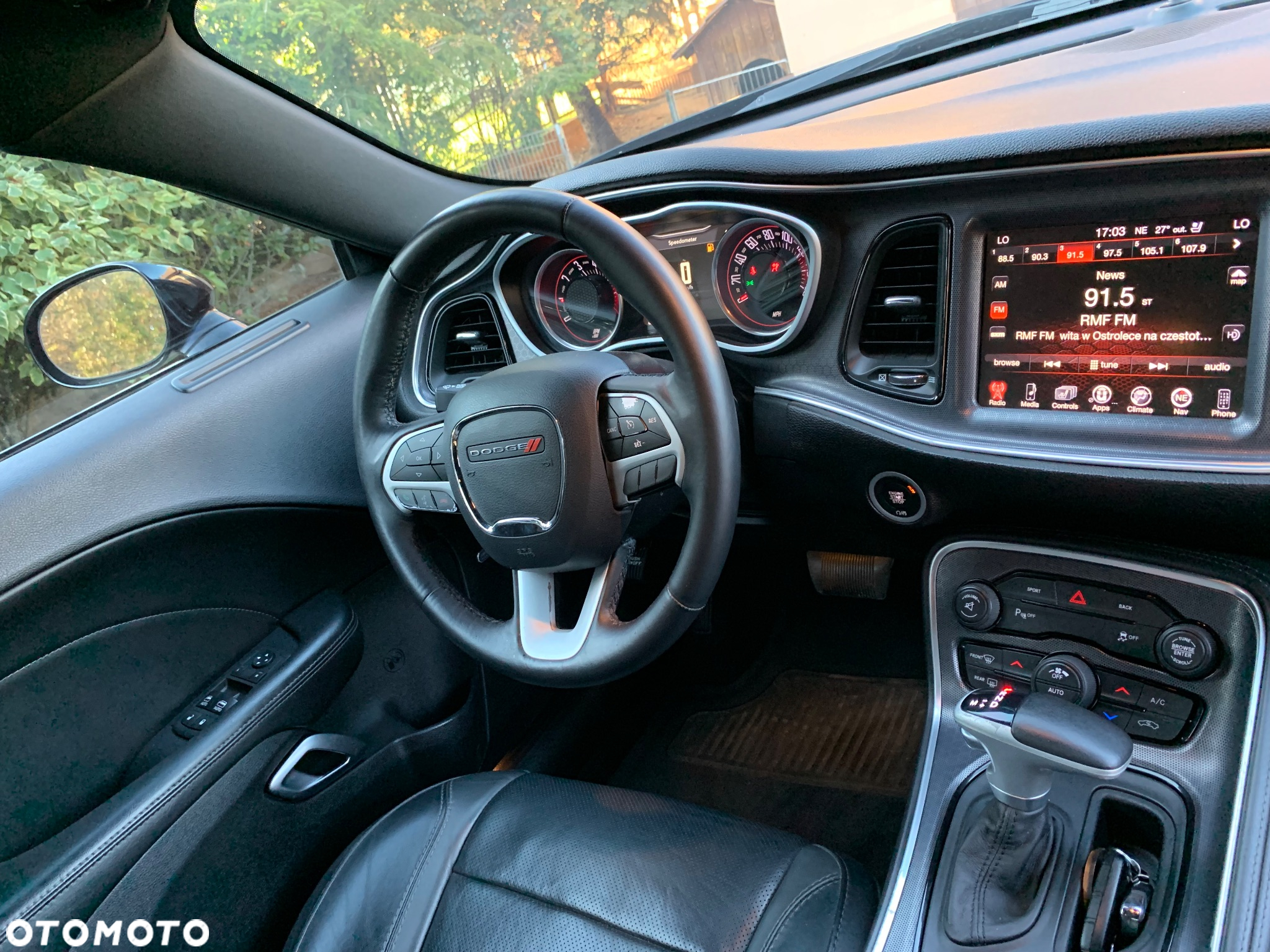 Dodge Challenger Automatik SXT Plus - 8