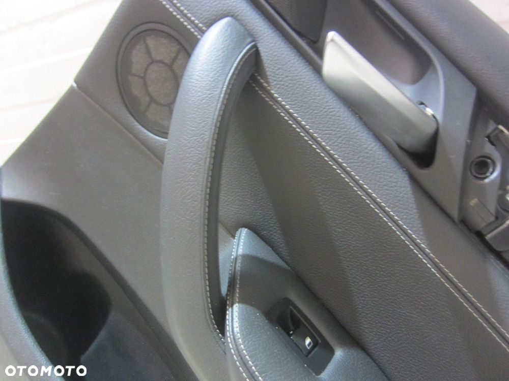 BMW X3 F25 BOCZEK DRZWI SKÓRA NEVADA PRAWY TYŁ CZARNY 51427279930 7279930 - 6