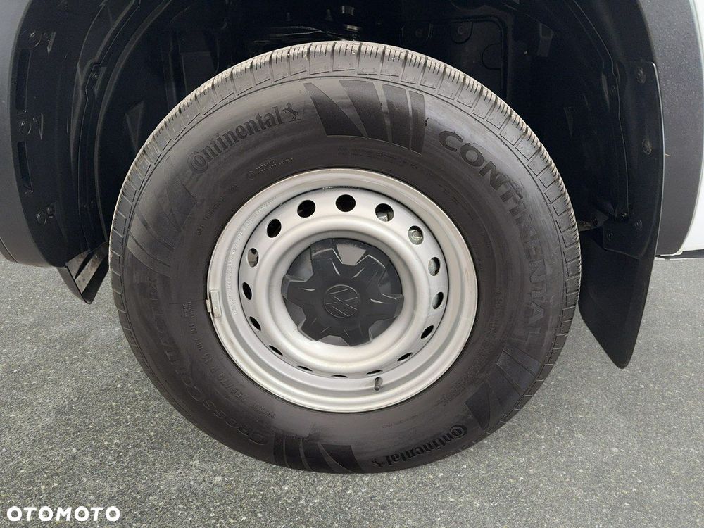 Volkswagen Amarok - 11