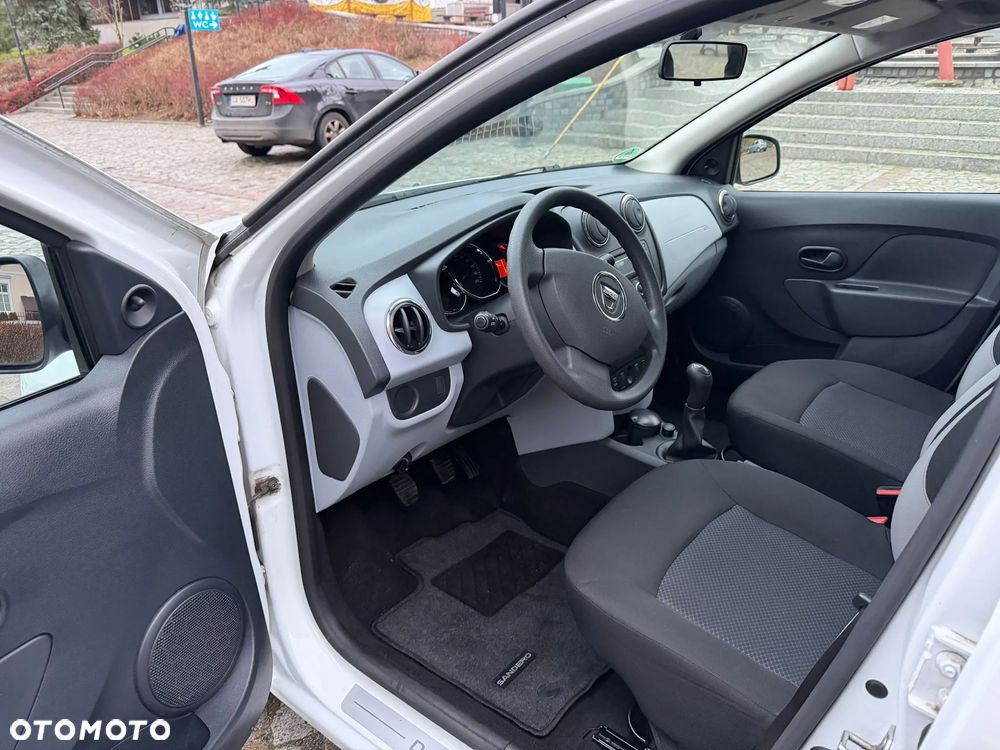 Dacia Sandero 1.2 16V 75 Laureate - 20