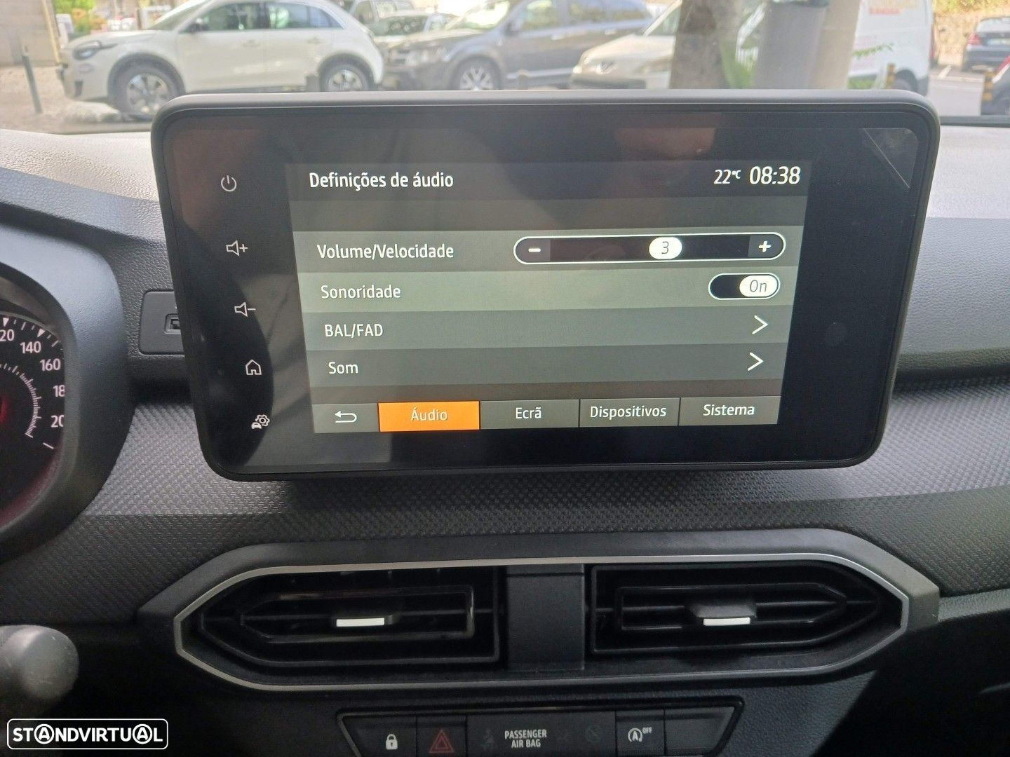 Dacia Sandero 1.0 SCe Essential - 18