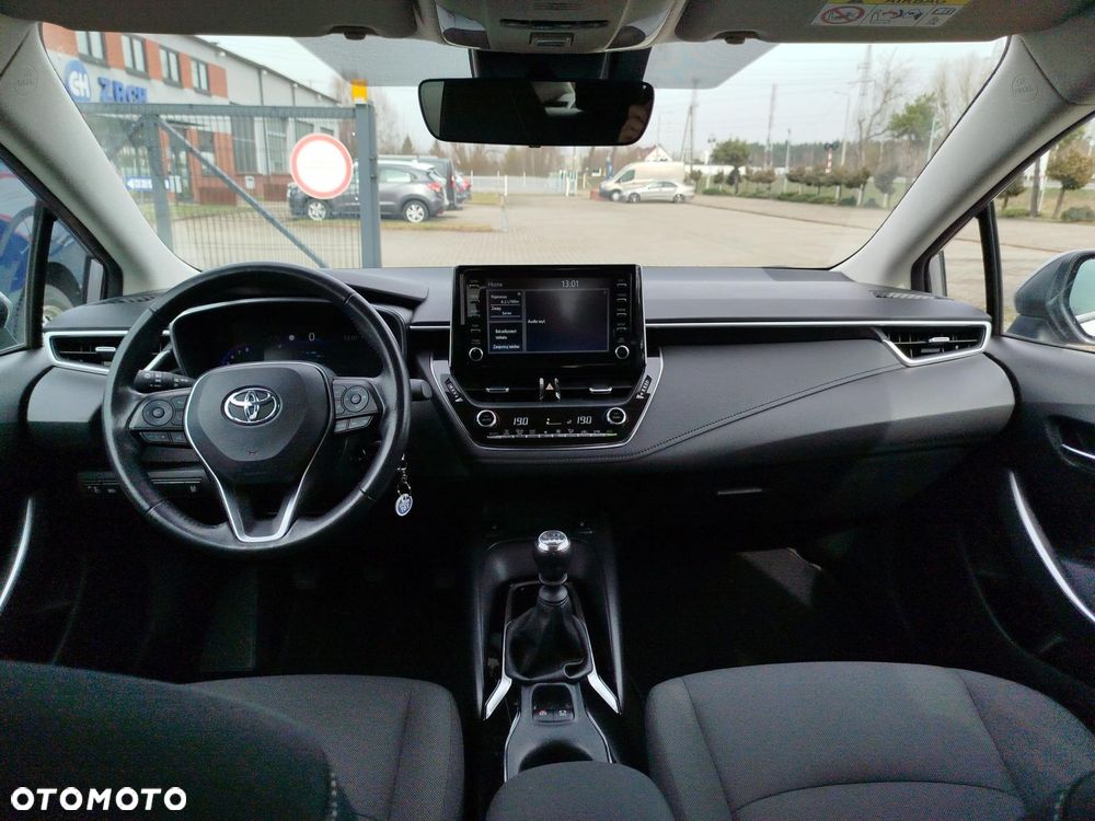 Toyota Corolla 1.6 Comfort - 12