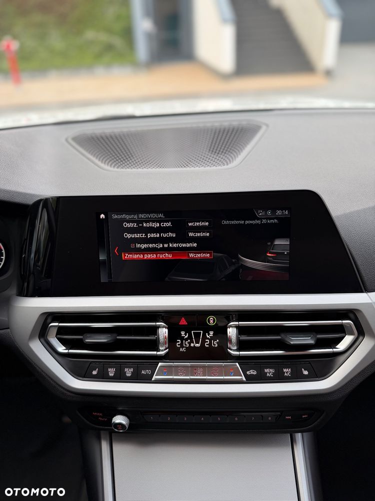 BMW Seria 3 318d Advantage - 28