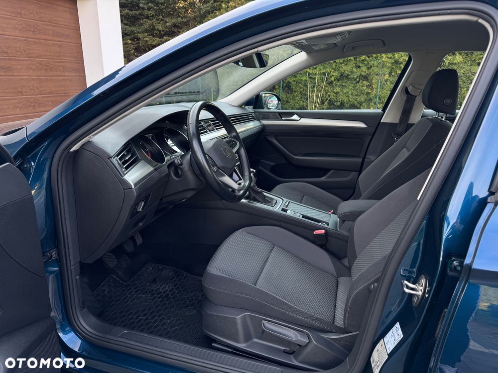Volkswagen Passat 2.0 TDI EVO Essence - 10