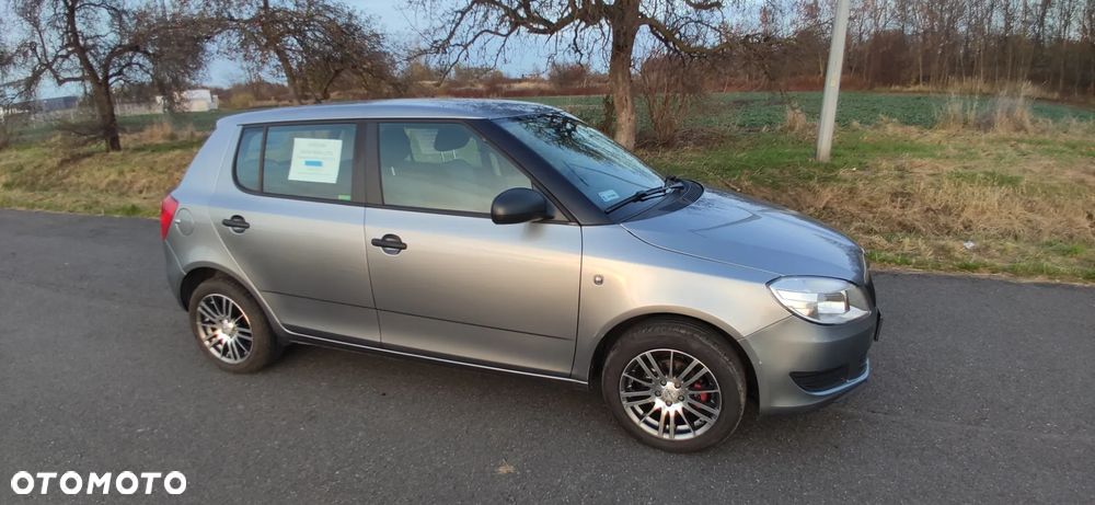Skoda Fabia 1.2 TSI Active - 8