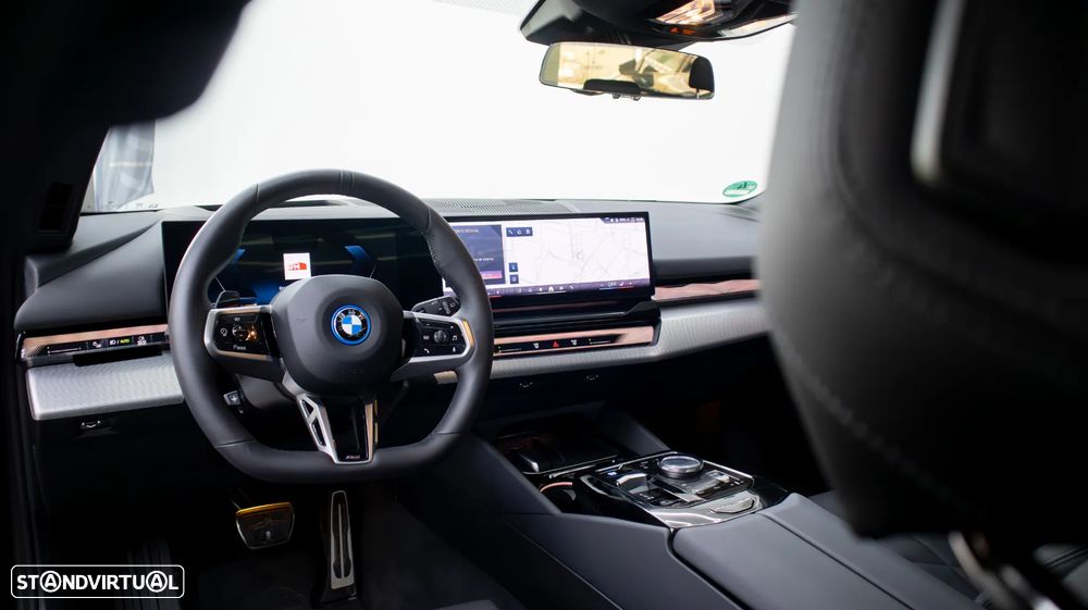 BMW i5 eDrive40 Pack Desportivo M Pro - 6