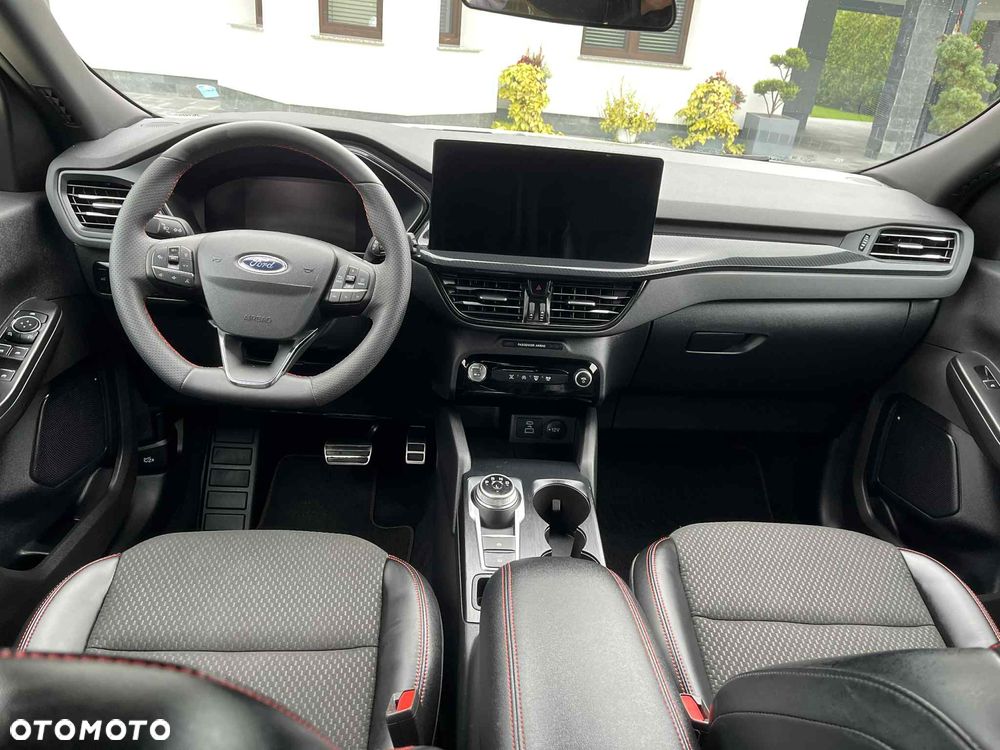 Ford Kuga 1.5 EcoBoost ST-LINE X - 19