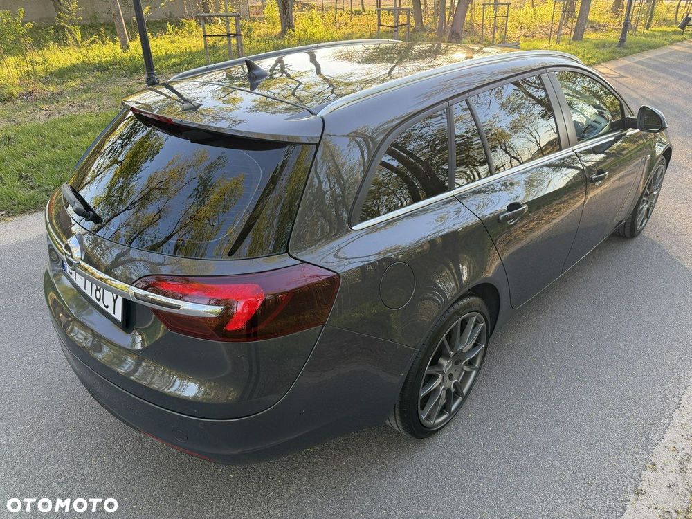 Opel Insignia - 11