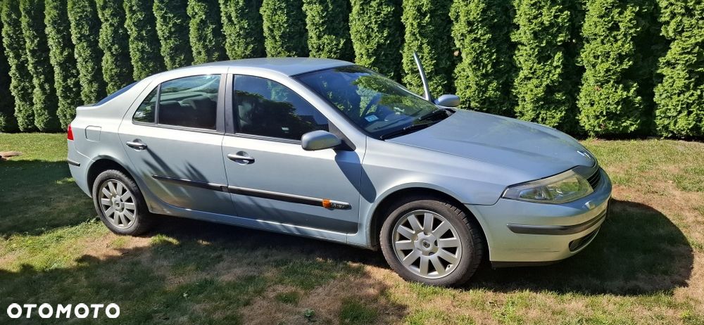Renault Laguna - 1