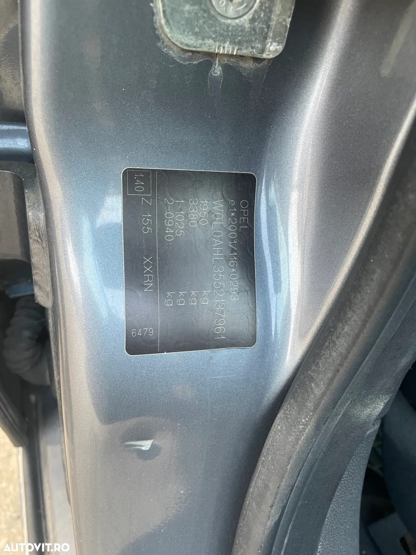 Dezmembram Opel Astra H break z17dth - 3