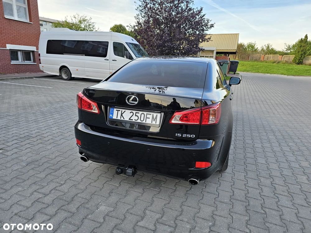 Lexus IS 250 - 19