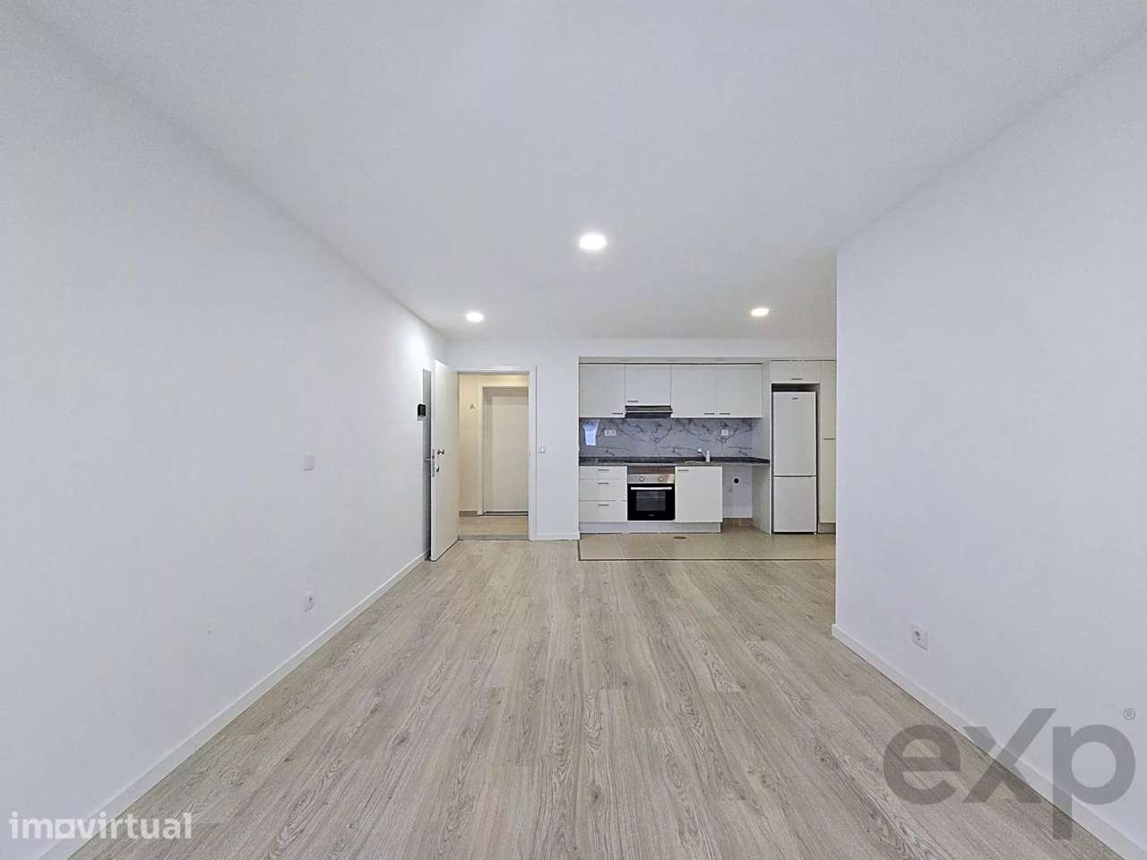 Apartamento T2 em Aradas - Grande imagem: 3/22