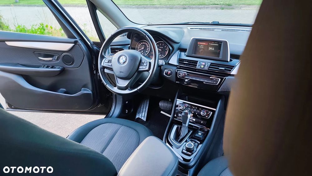 BMW Seria 2 218i Sport Line - 22
