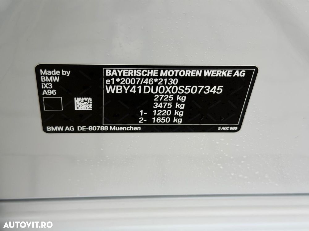 BMW iX3 Standard - 25