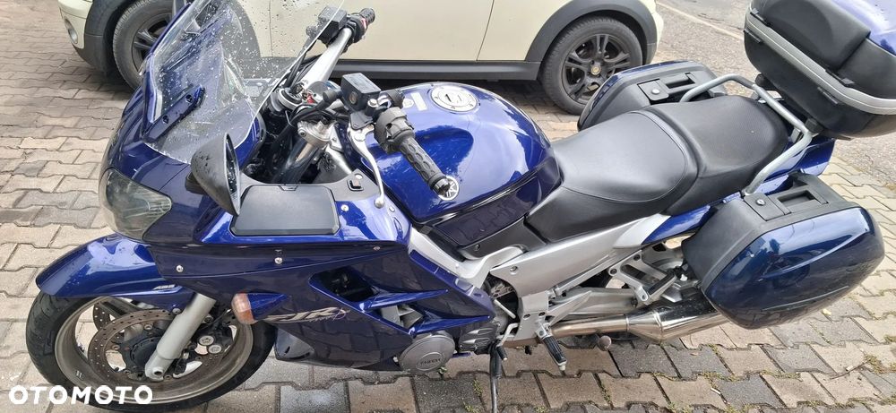 Yamaha FJR - 3