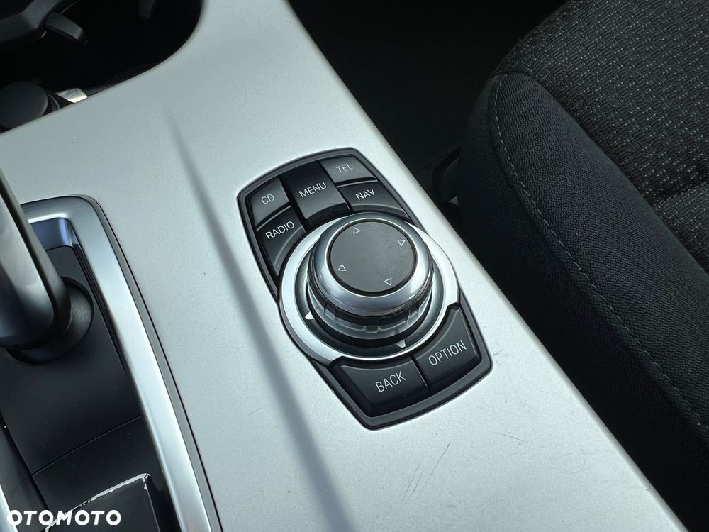 BMW X3 xDrive20d - 19