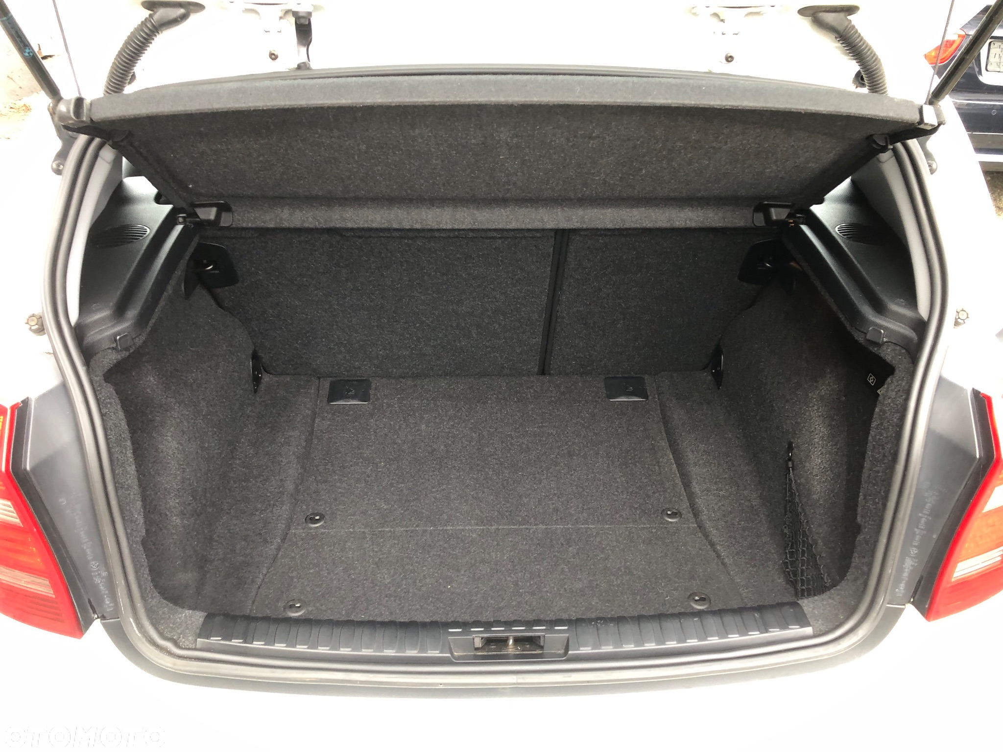 BMW Seria 1 118d - 11