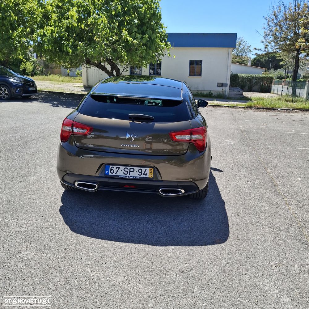 Citroën DS5 2.0 HDi Hybrid4 Sport Chic CMP6 - 18