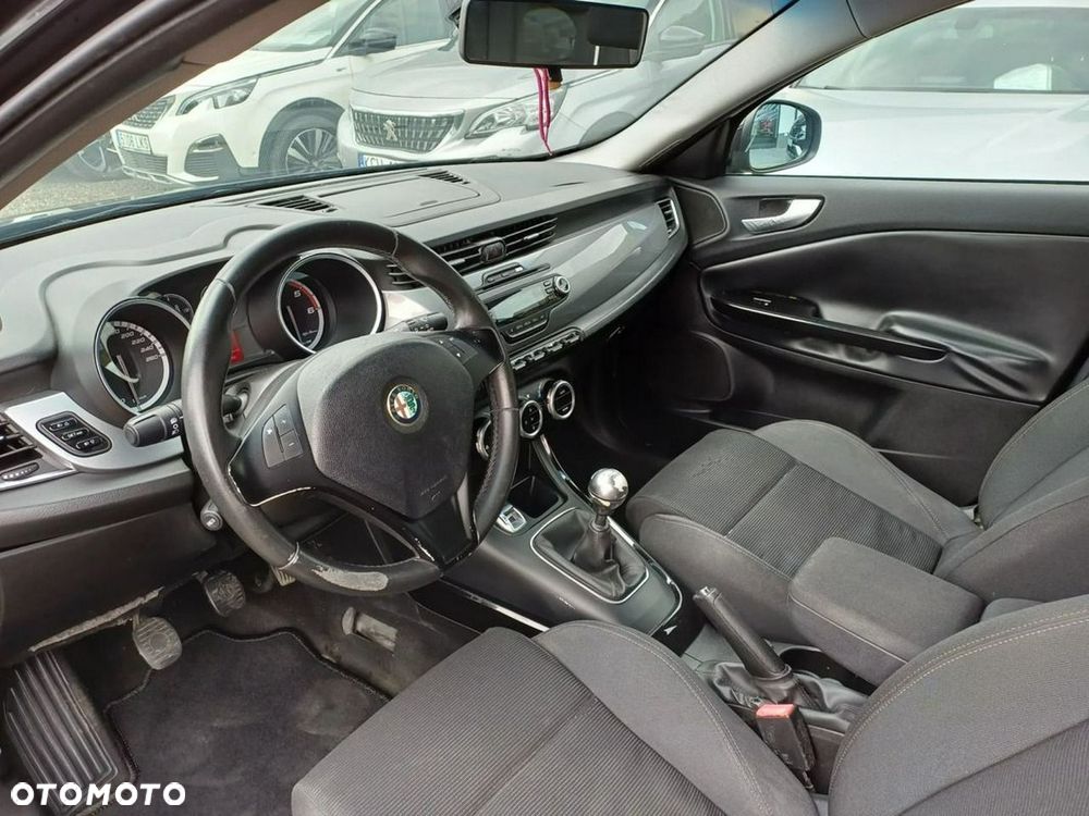 Alfa Romeo Giulietta 2.0 JTDM 16V Turismo - 14