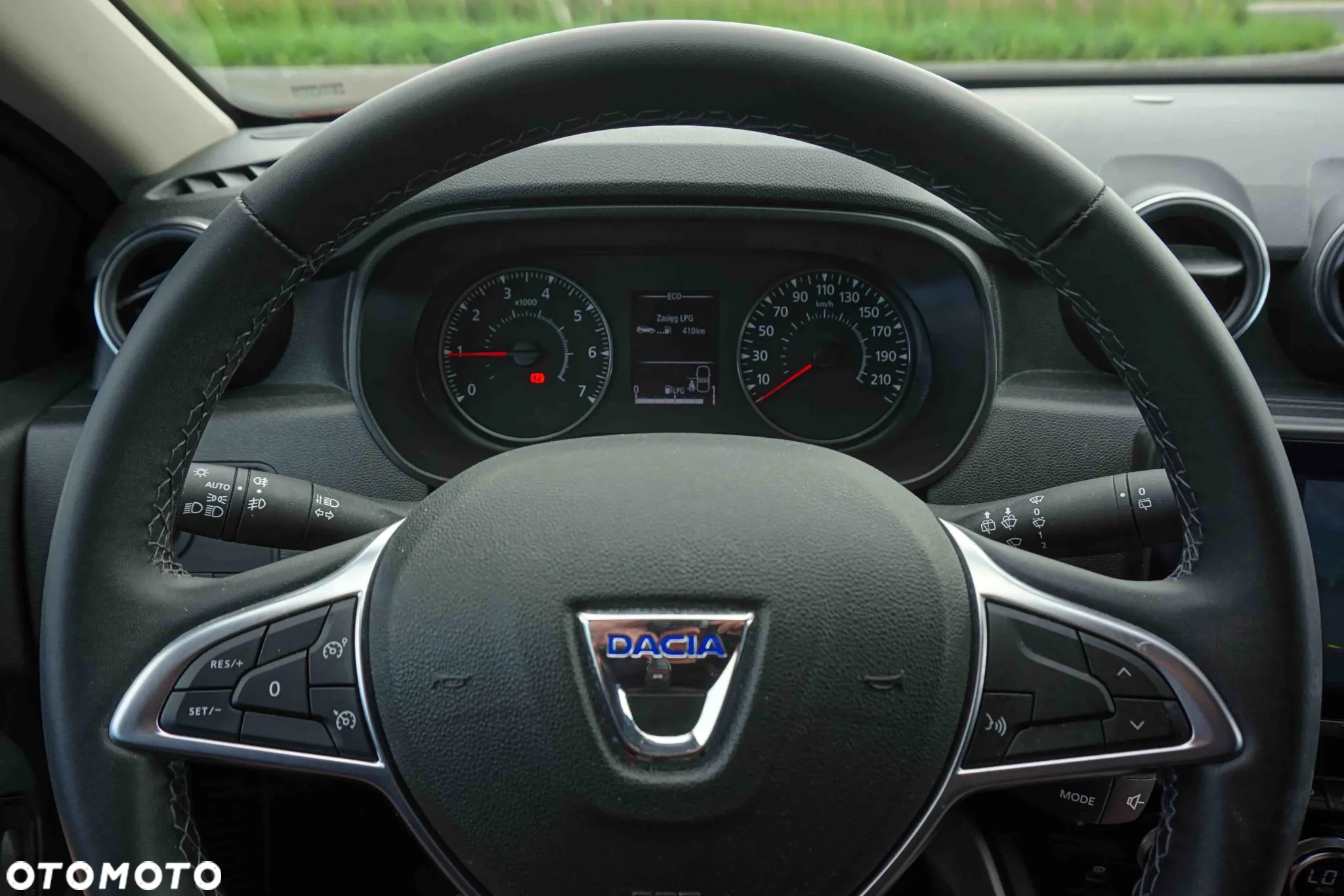 Dacia Duster 1.0 TCe Prestige - 29