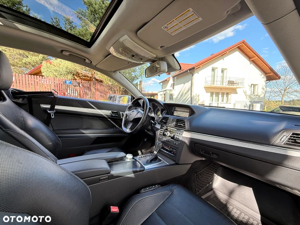 Mercedes-Benz Klasa E 350 CDI BlueEff - 26
