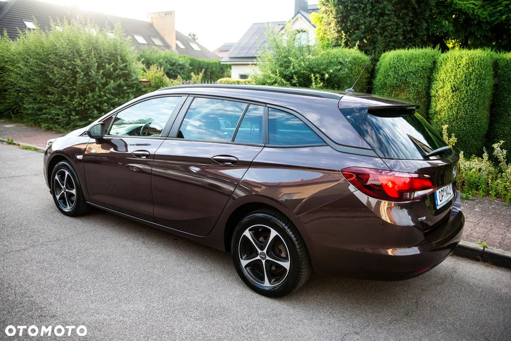 Opel Astra 1.4 Turbo Edition - 12