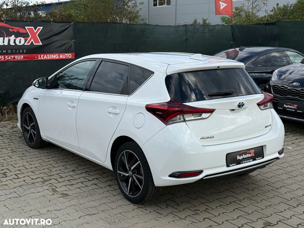 Toyota Auris 1.8 VVT-i Automatik Team Deutschland - 16