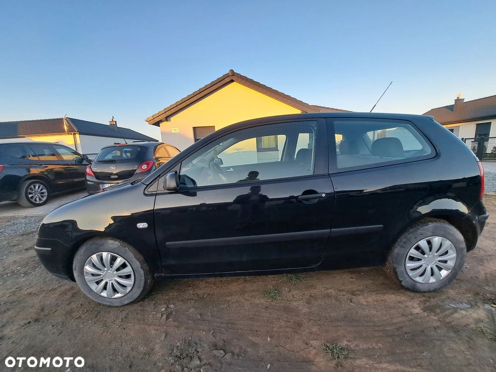 Volkswagen Polo 1.2 Basis - 1