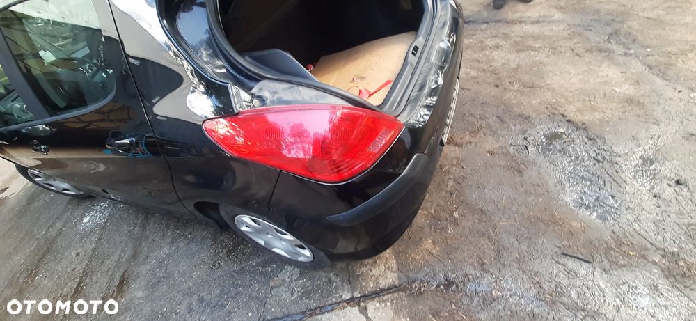 Peugeot 308 sw T7 Hatchback 2007-2013  Lakier KTVD PEUGEOT 308 T7  5 DRZWI Drzwi Przód Lewe  Prawe TYŁ LEWE KLAPA TYŁ Hatchback   Lampa tył lewa Lampa Przód Lewa 9656162580 Peugeot 308 t7   Belka tylnego zawieszenia 308 5D Kompletna - 7