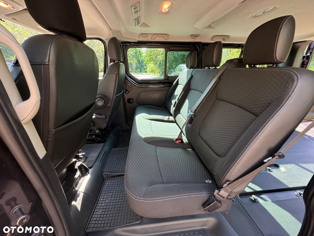 Opel Vivaro L2H1 2,9t Edition - 10