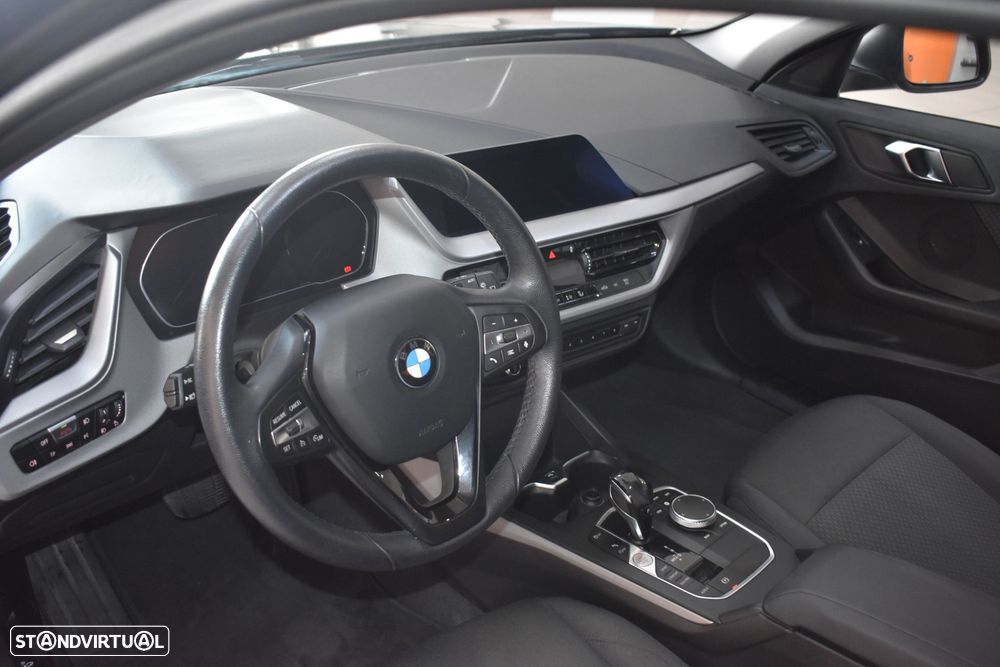 BMW 116 d Corporate Edition Auto - 24