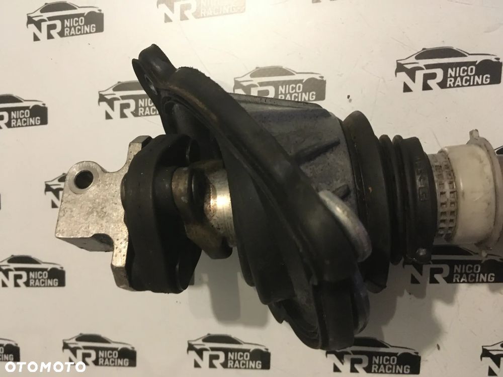 BMW DRĄŻEK KOLUMNY KIEROWNICZEJ G30 G32 G11 G14 6862041 - 4