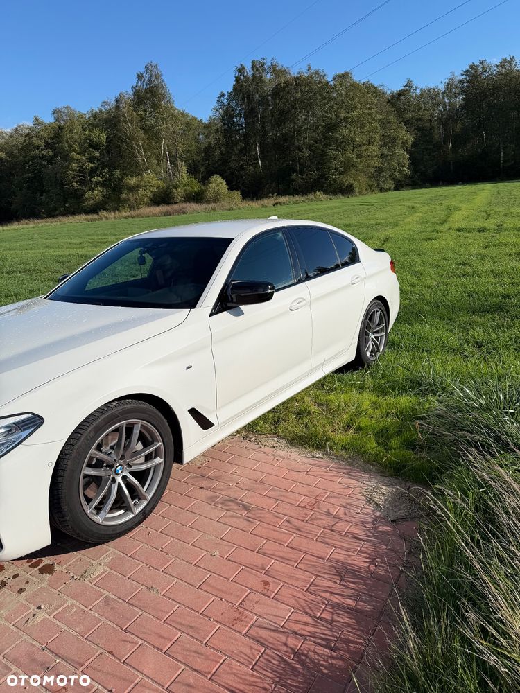 BMW Seria 5 520d xDrive M Sport sport - 3