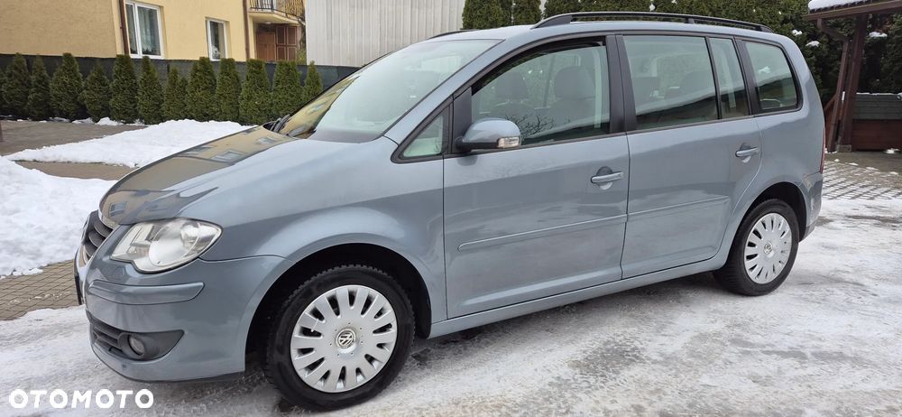 Volkswagen Touran 2.0 TDI Trendline - 2