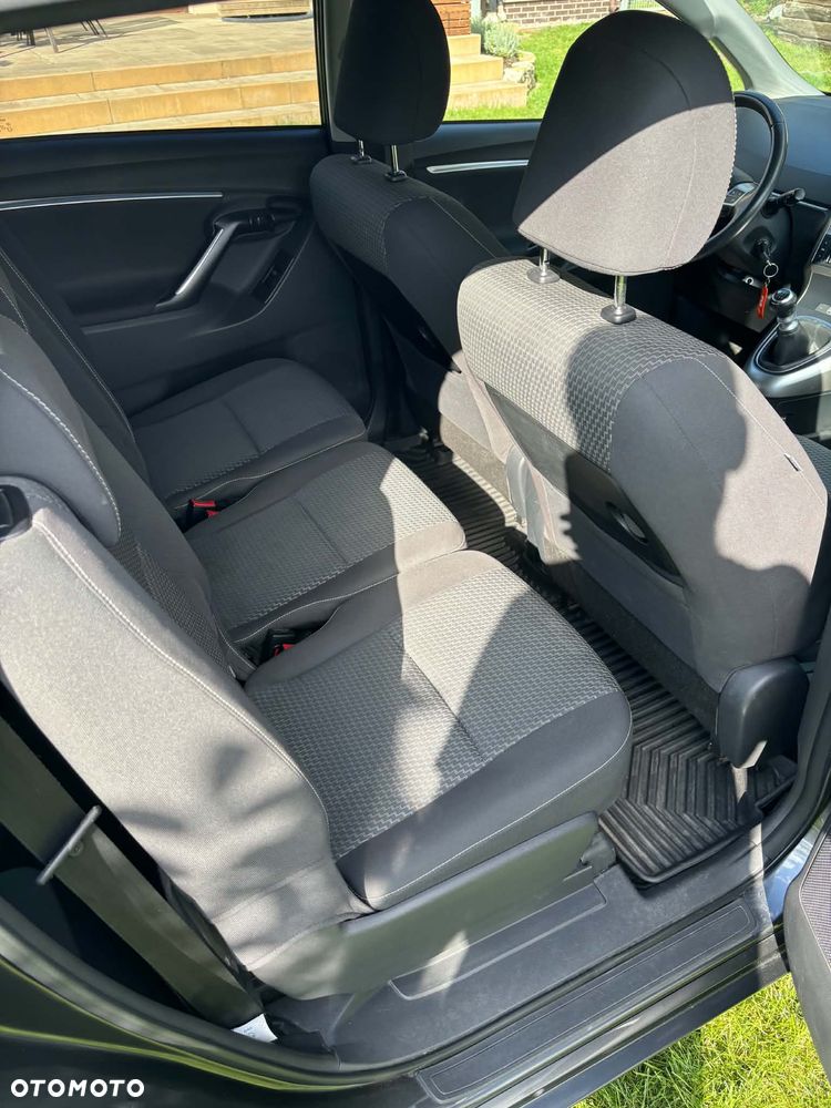 Toyota Verso 1.6 D-4D Premium 7os - 14