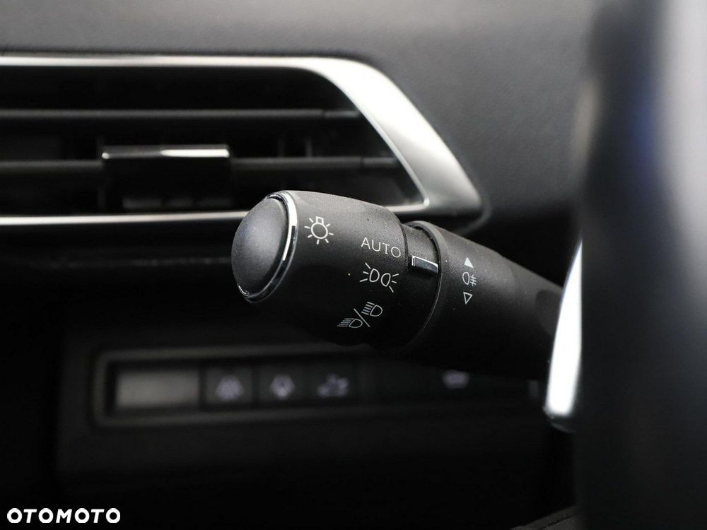 Peugeot 5008 2.0 BlueHDi GT S&S EAT8 - 34