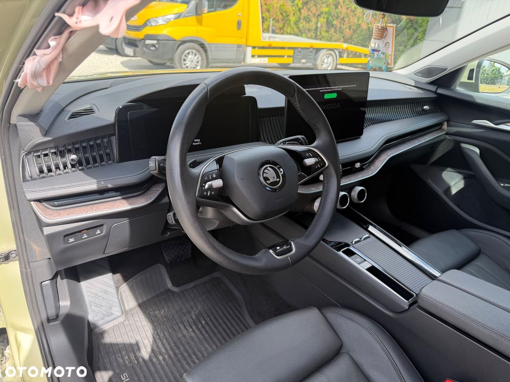 Skoda Superb 2.0 TSI 4x4 L&K DSG - 14