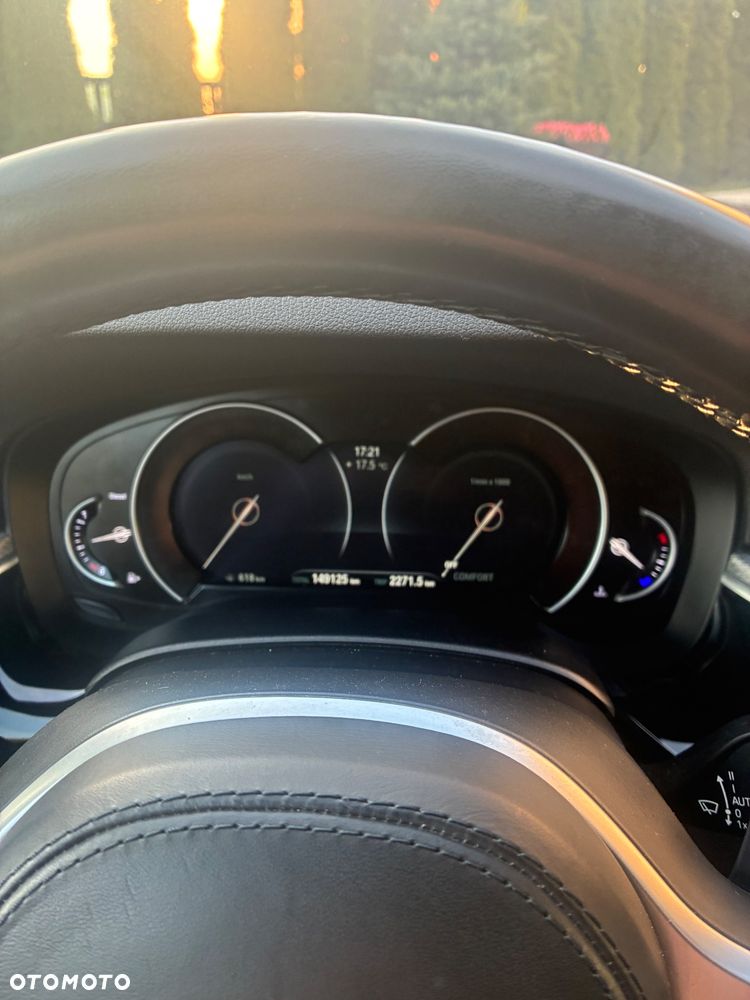 BMW Seria 5 - 16