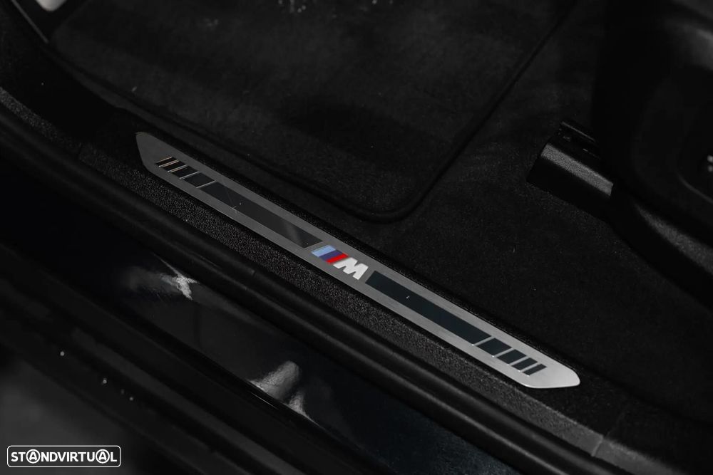 BMW XM - 52