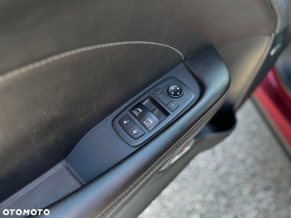 Dodge Challenger - 14