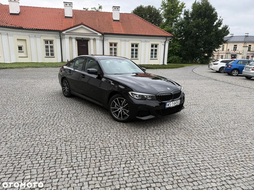 BMW Seria 3 330i xDrive - 6