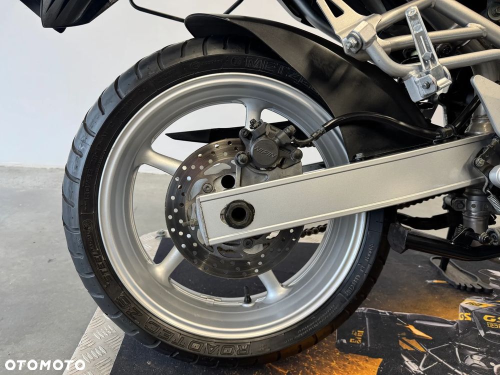 Yamaha FZ6 - 15