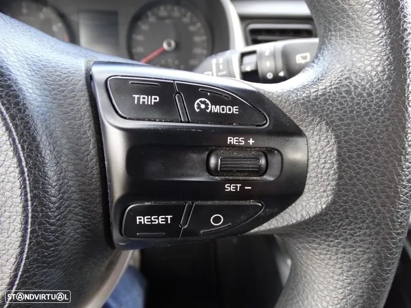 Kia Stonic 1.2 Urban - 15