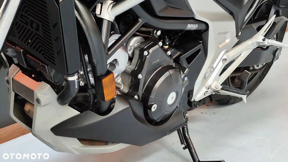 Honda NC - 27