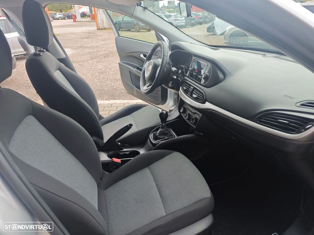 Fiat Tipo 1.3 M-Jet Easy - 11